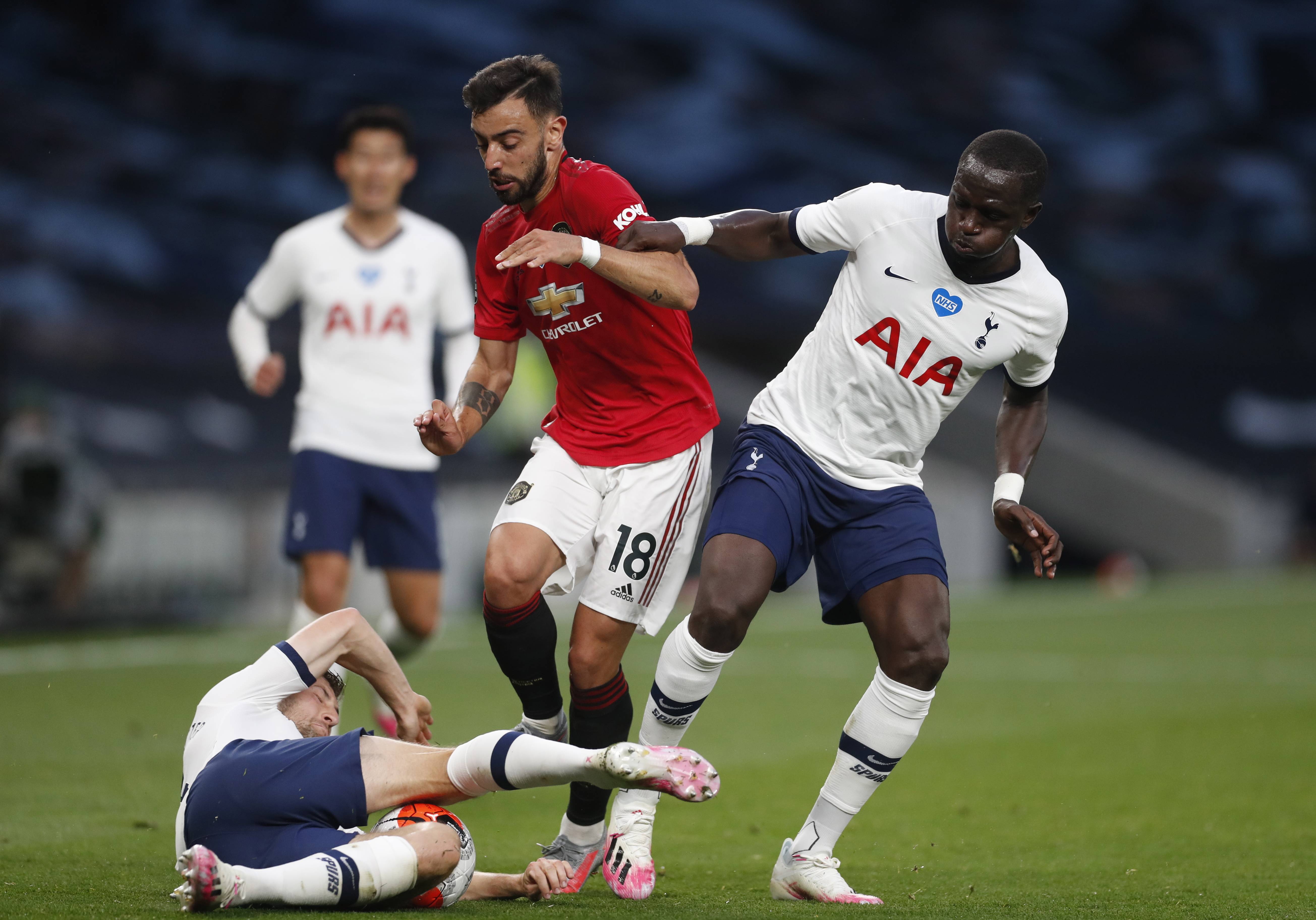 並一度在比 並一度在比